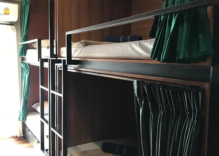 Craftel Hostel *