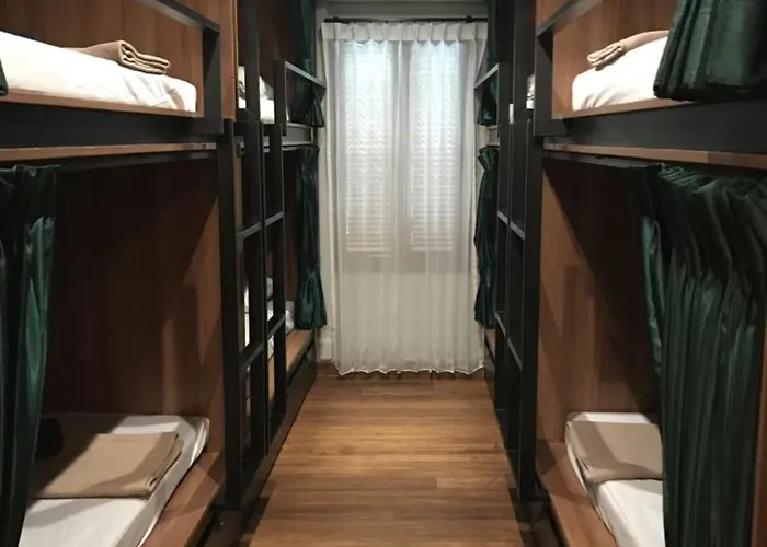 Craftel Hostel *